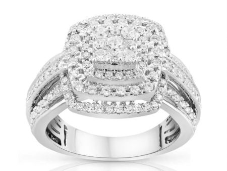 1 CTW Diamond Engagement Ring in 10KT White Gold For Sale