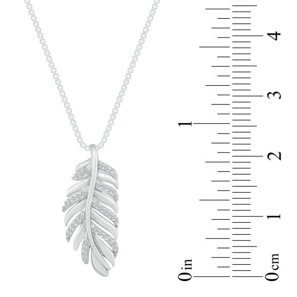 1 10 CTW Diamond Feather 18-inch Pendant in Sterling Silver For Sale